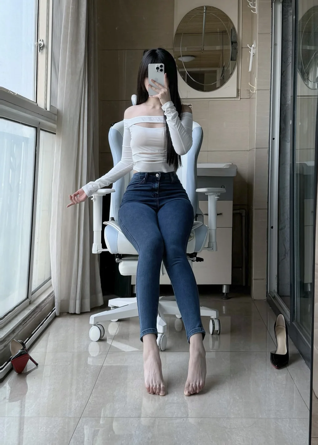 不可爱羚 – 牛仔裤 [28P,7V-1.1GGB] tg@simisebaisi 【丝足阁】008.webp